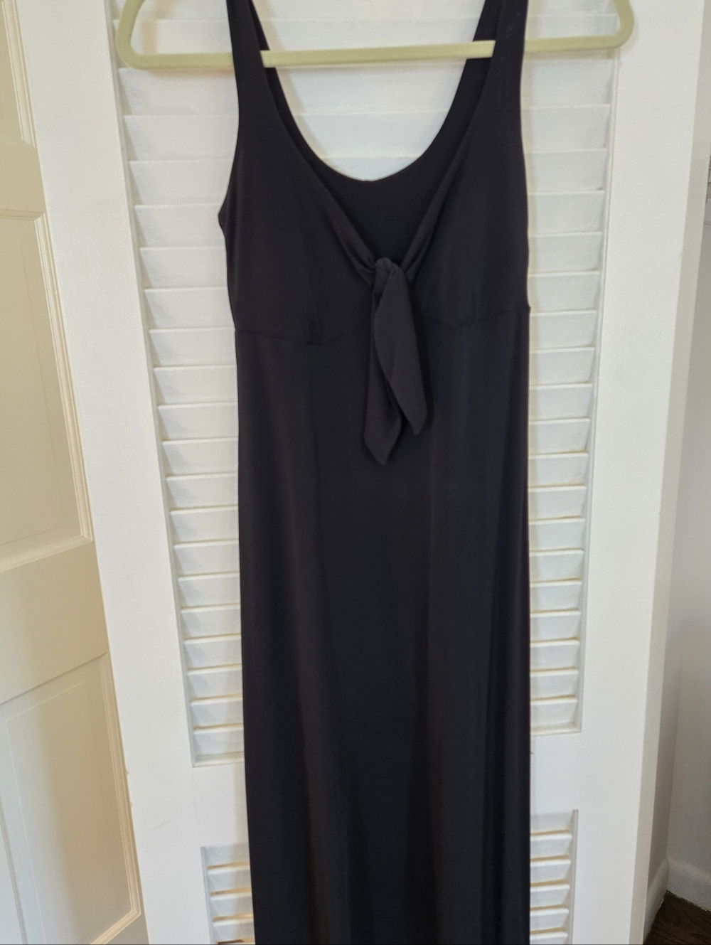 Agnes B. Black Knot-Front Maxi Dress